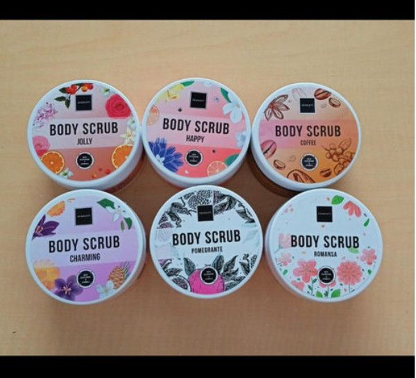 Kenapa Body Scrub Scarlett Jadi Favorit Banyak Orang? Ini Alasannya!